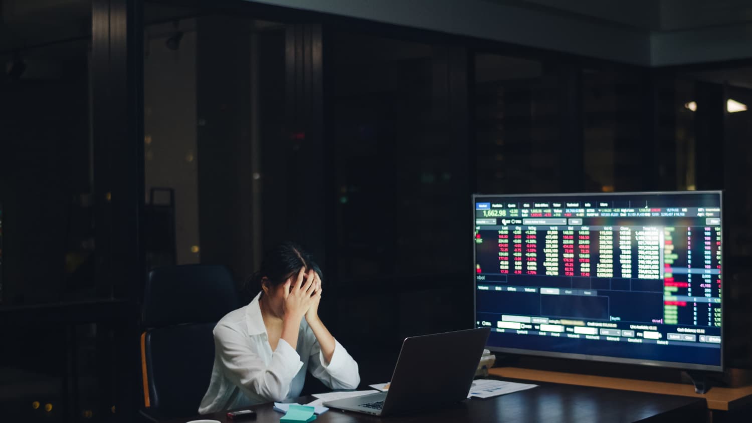 Dashboard highlighting inaccurate energy demand forecasting data