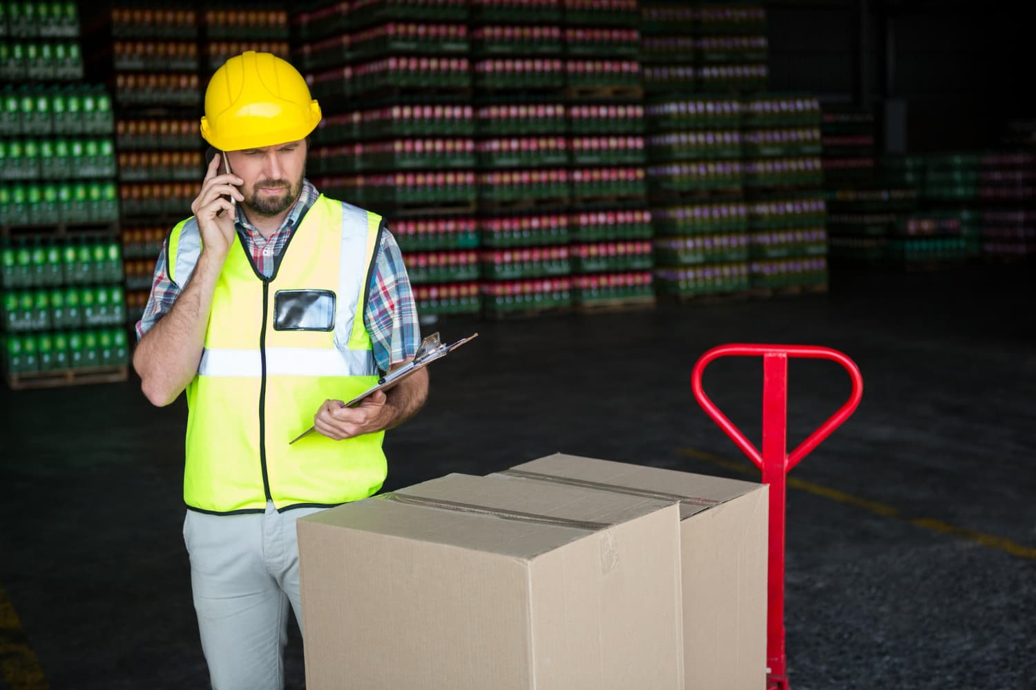 Disconnected WMS and TMS dashboards showing siloed shipment data